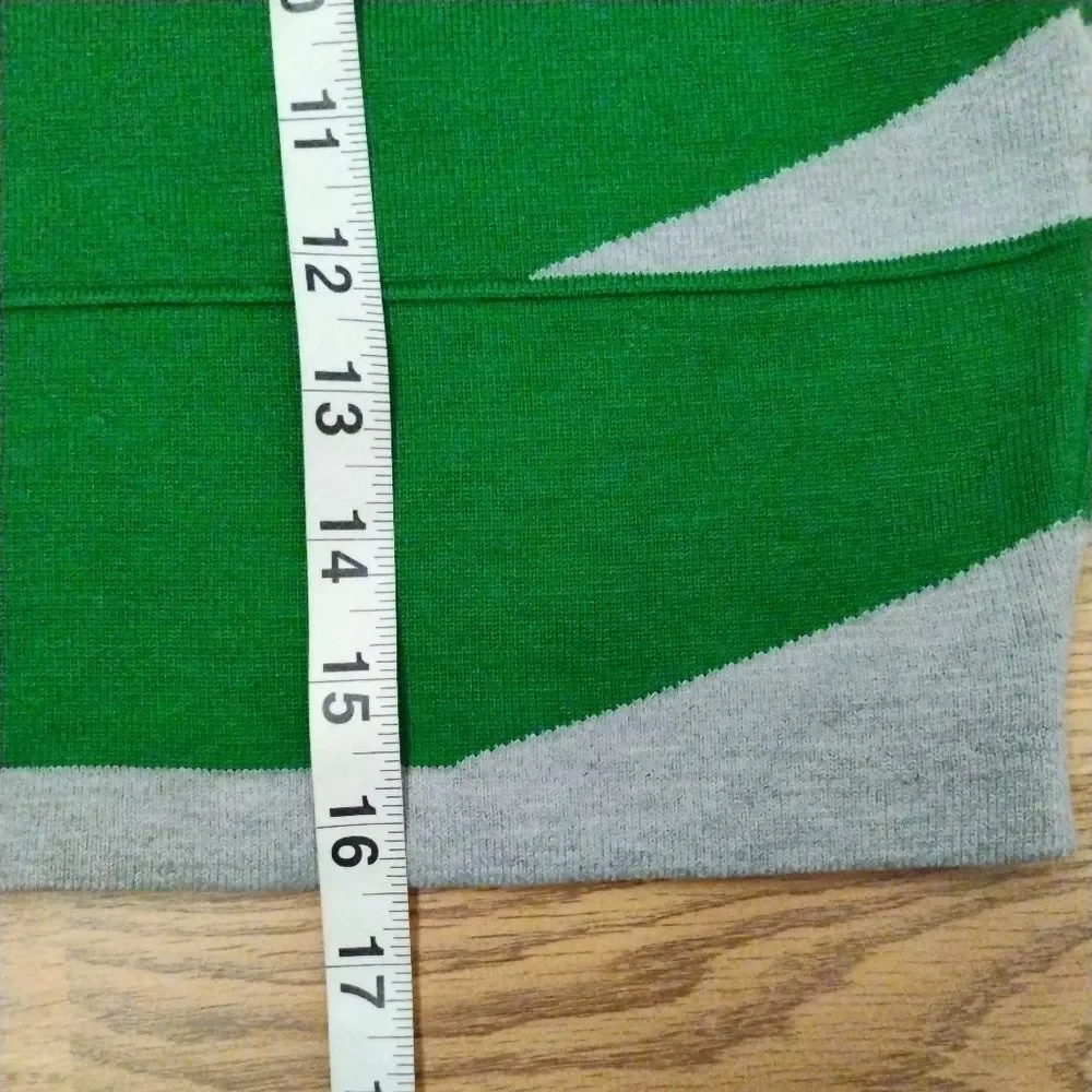 Lucy & Co. Green and Gray Sweater Mini Skirt Size M/L NWT